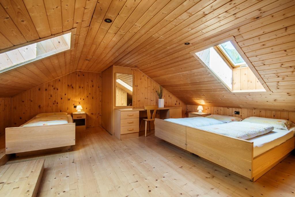 Apartments Tino La Valle Chambre photo