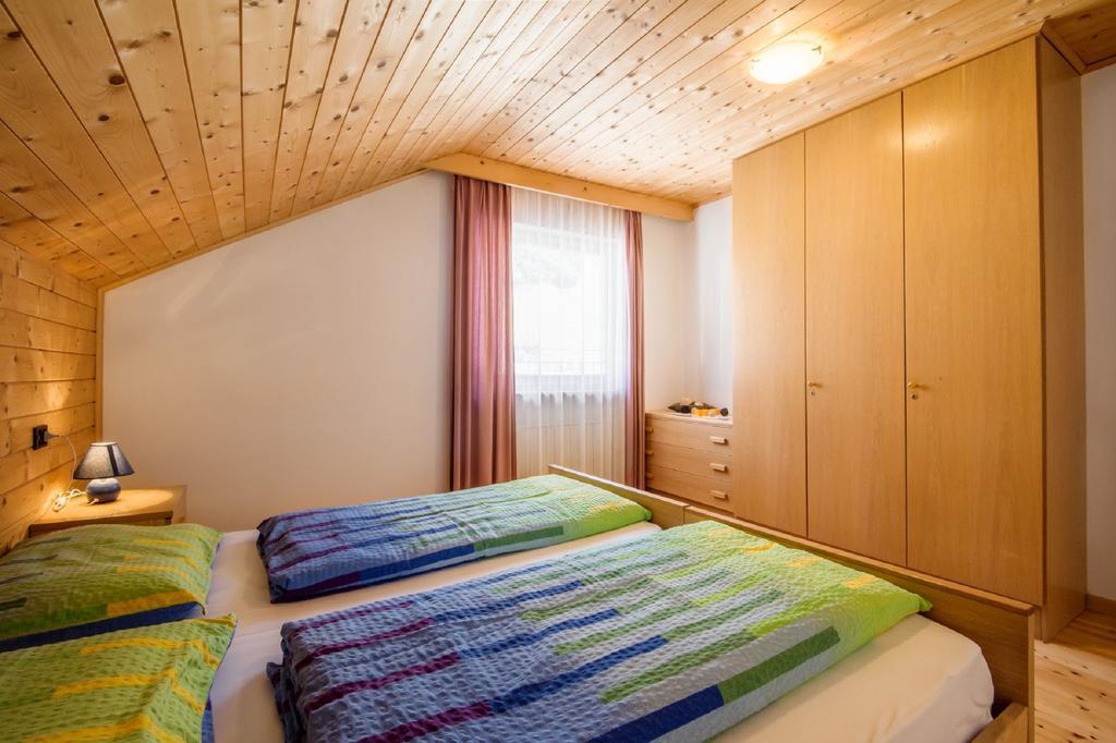 Apartments Tino La Valle Chambre photo